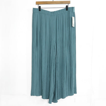 【美品・紙タグ有】ユニクロ★シフォン プリーツ スカート風 ワイドパンツ 大きいサイズ3XL グリーン系 z22934