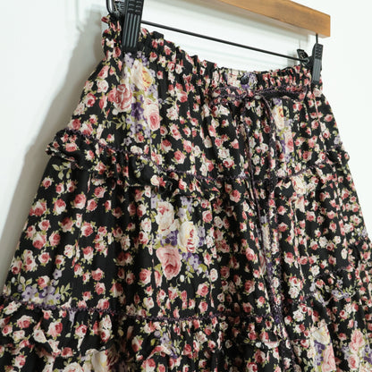 【美品】ピンクハウス★薔薇pt♪裾かぶせ段々フリルのローンスカート 黒系 前開き z22918