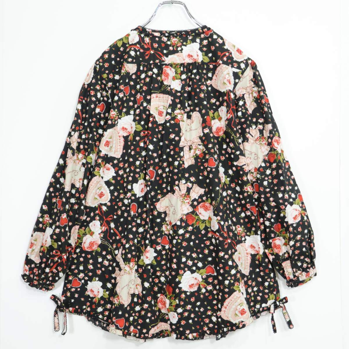 【美品】ピンクハウス★ロマンティック可愛いオーナメントローズpt♪チュニックブラウス ローズケーキ柄 黒系 前開き z21320