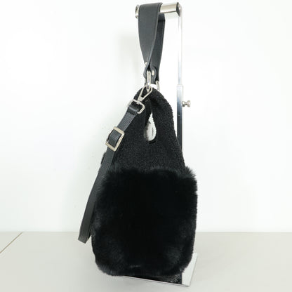 【美品】インゲボルグ★フェイクファー×ボア切替 2WAYショルダーバッグ ハンドバッグ 黒系 ba261