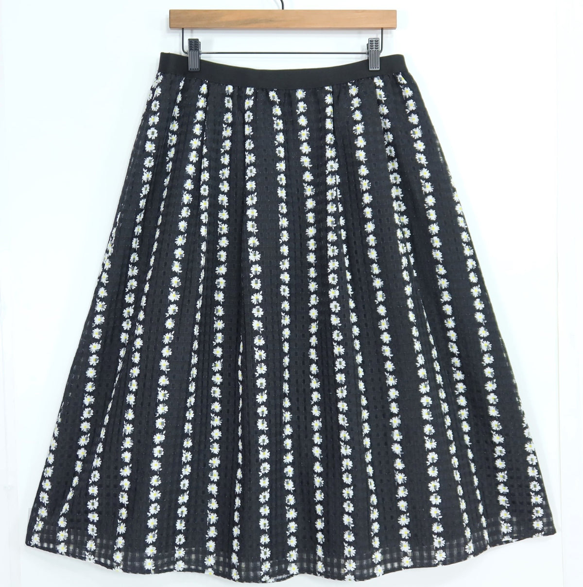【美品】レリアン★涼しげ♪透け感が美しいメッシュ風スカート 大きいサイズ13+ 黒系 花柄 薄手 z20953