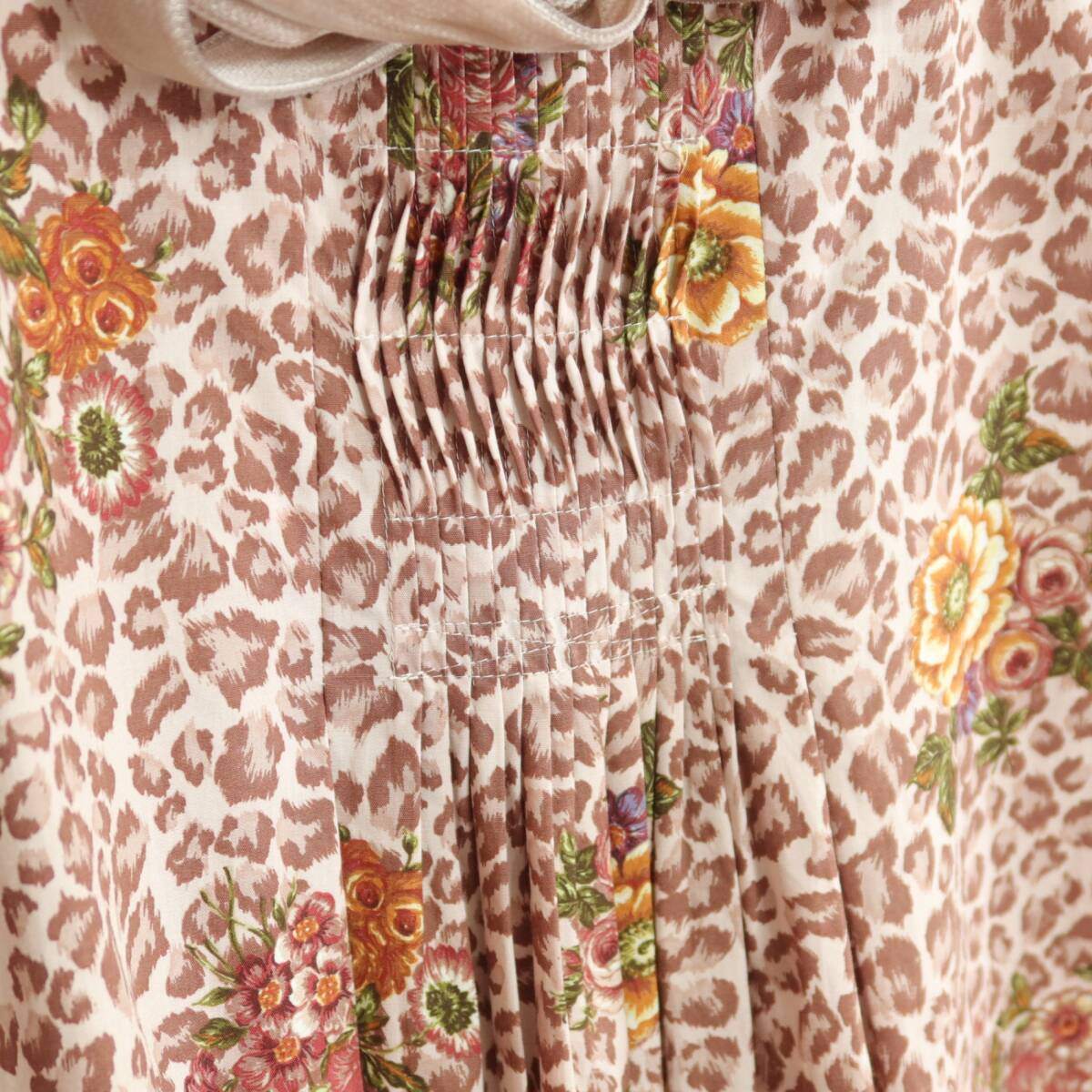 【美品】PINK HOUSE ピンクハウス★レオパード×薔薇フラワープリント♪リボン 半袖チュニック ブラウス ピンク系＊z19615