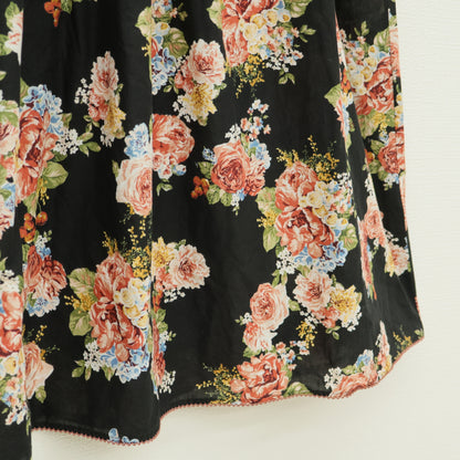 ピンクハウス★薔薇pt♪半袖ローンワンピース 黒系 ふんわり♪カラフル刺繍&リボン z23190