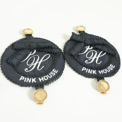 PINK HOUSE ピンクハウス★ロゴ刺繍×立体リボン♪ゴールド調クリップ 2個セット たくし上げ 黒系 ＊so454